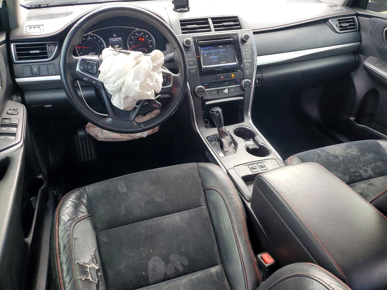 2015 TOYOTA CAMRY