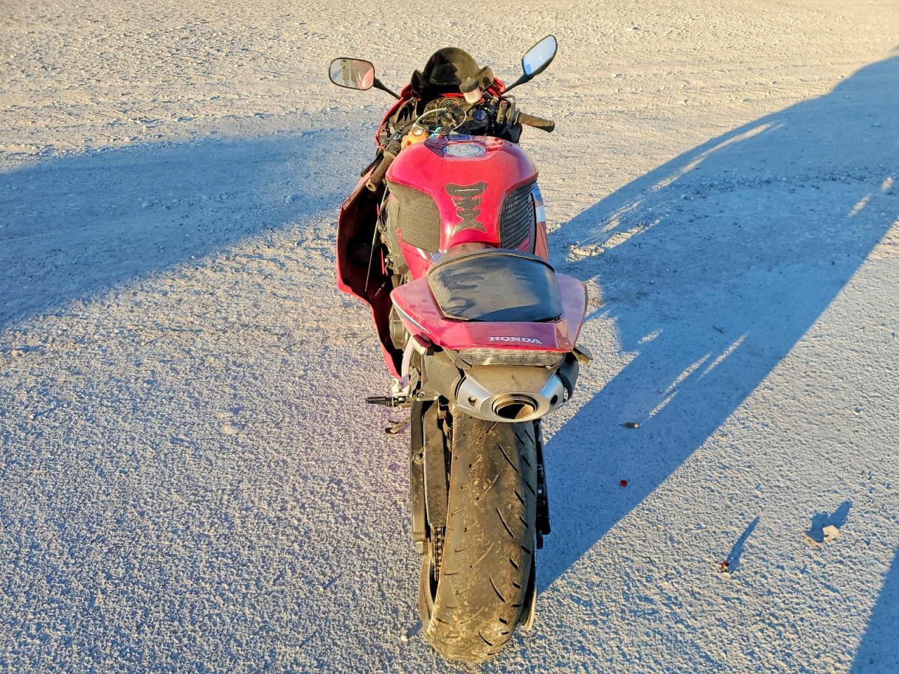 2022 HONDA Cbr600