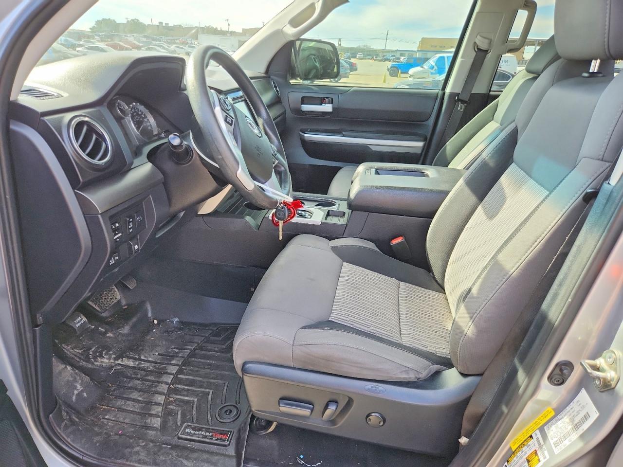 2016 TOYOTA TUNDRA