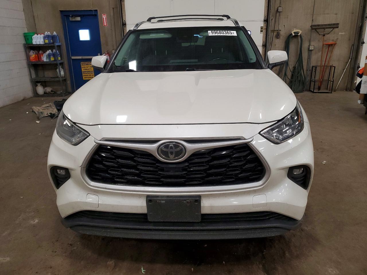 2020 TOYOTA HIGHLANDER
