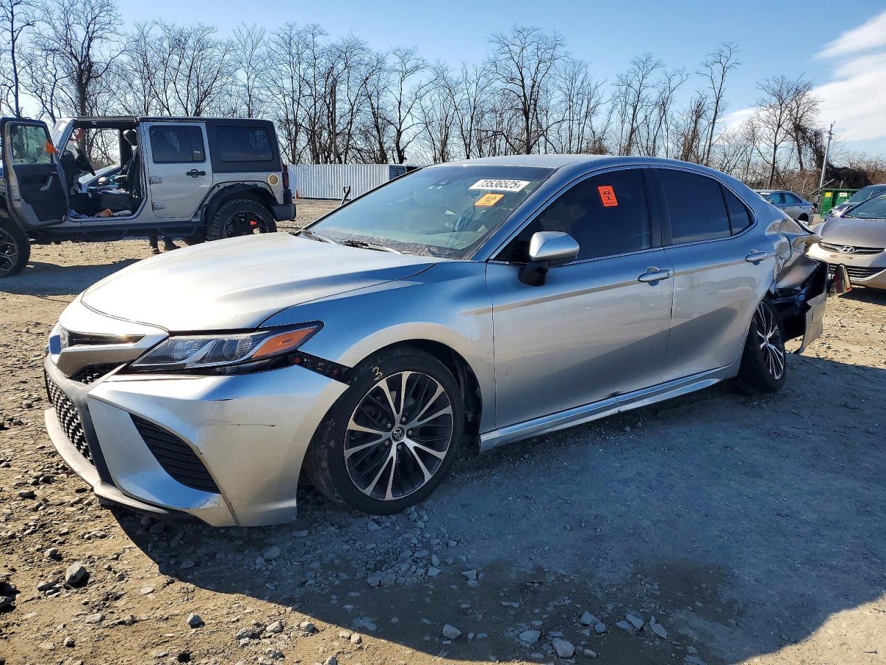 2019 TOYOTA CAMRY