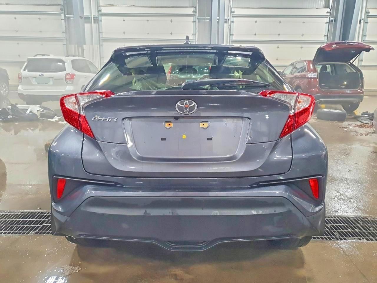 2021 TOYOTA C-HR