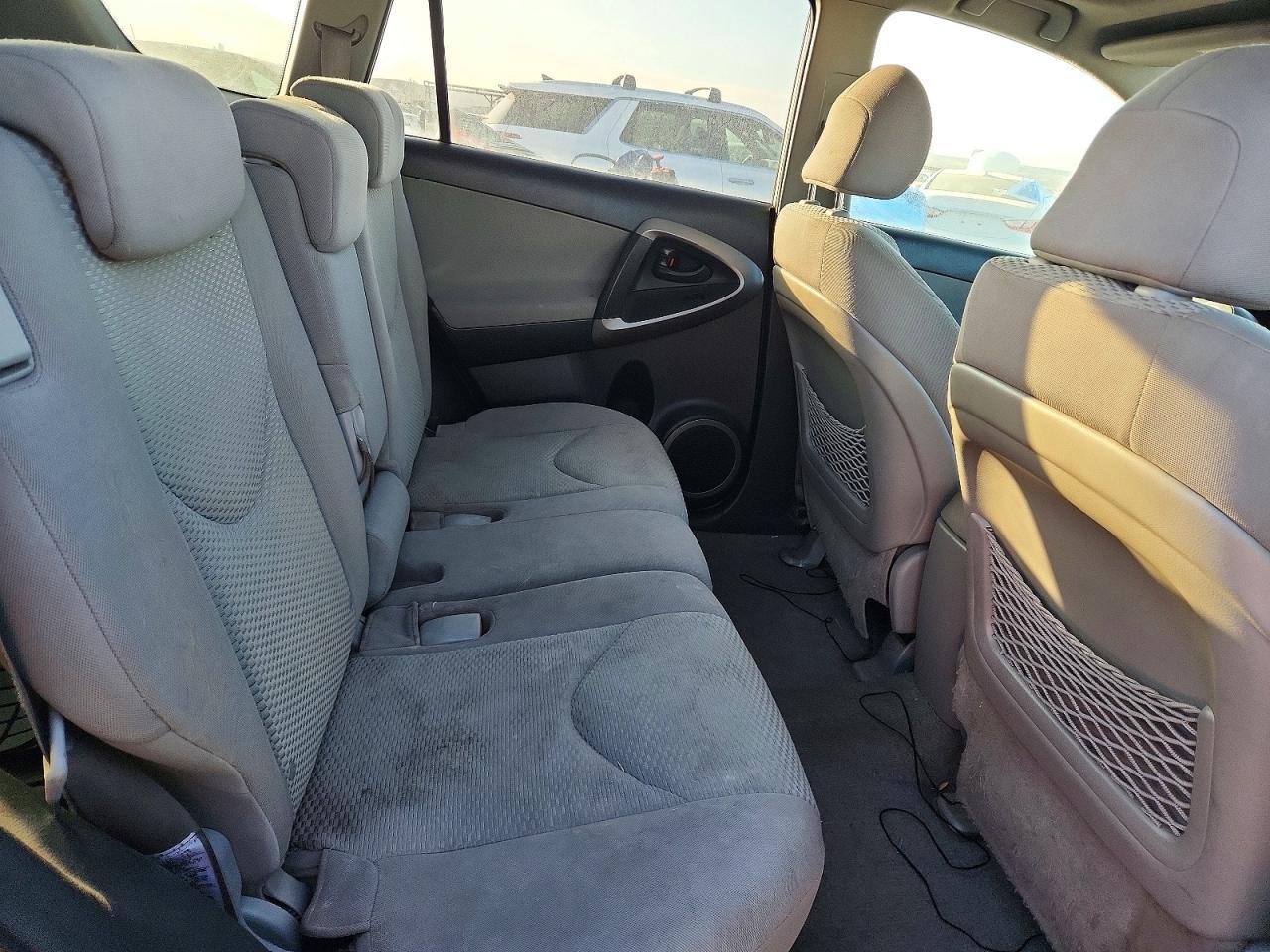2006 TOYOTA RAV4