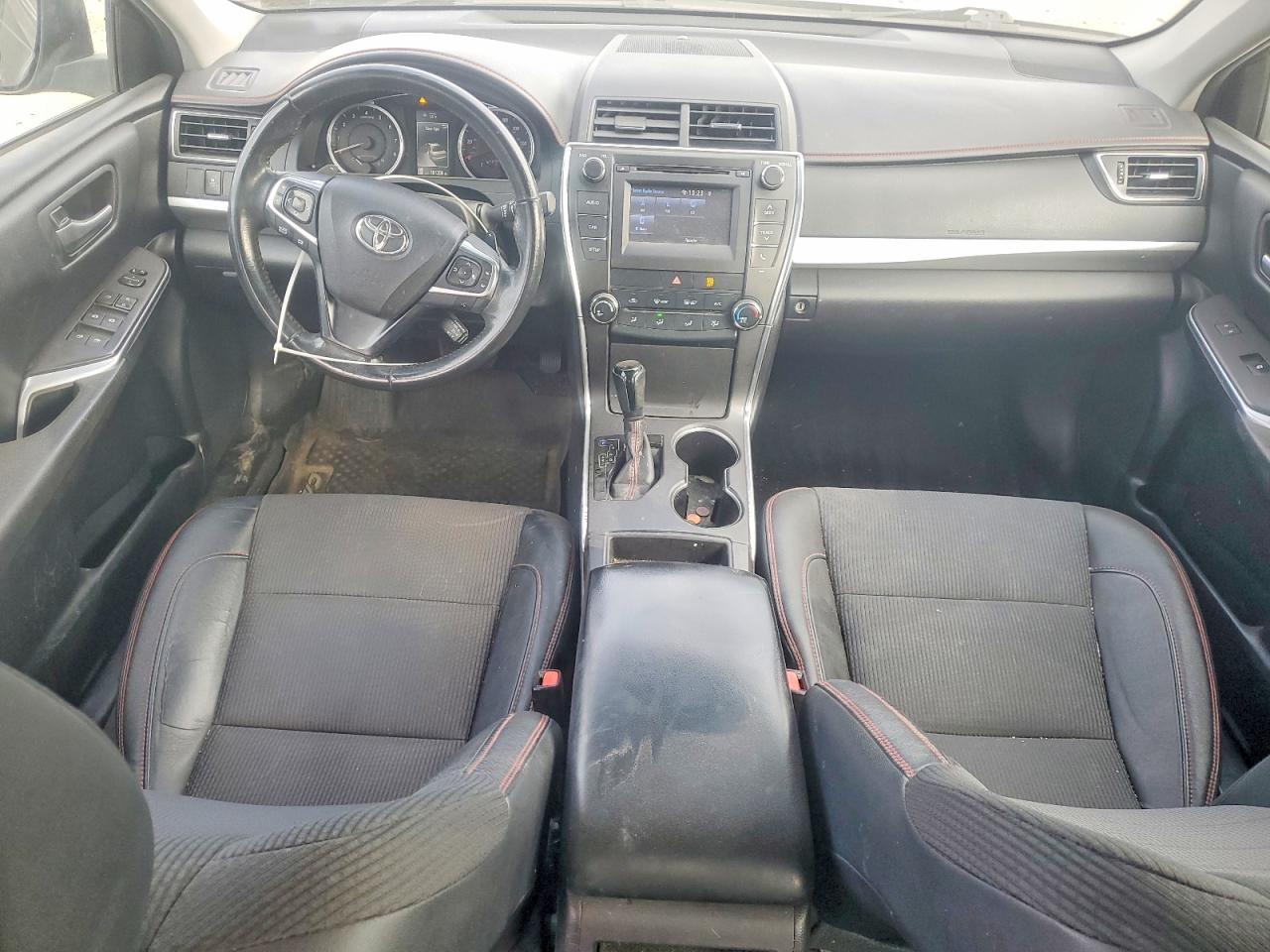2017 TOYOTA CAMRY