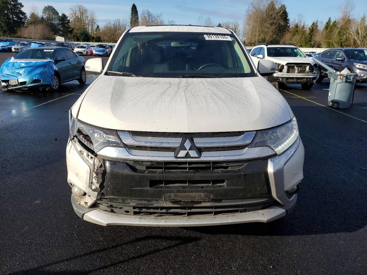 2017 MITSUBISHI outlander