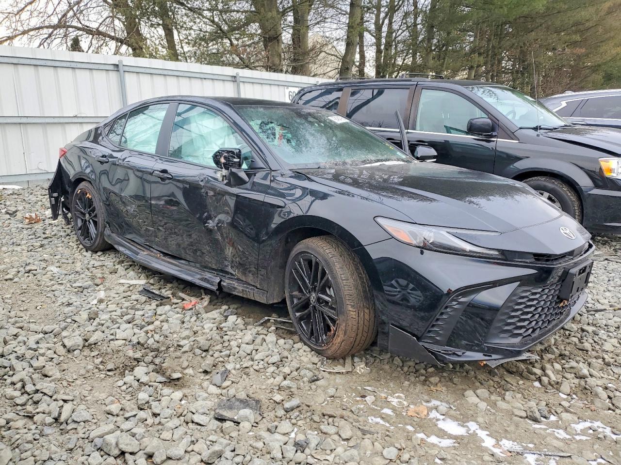2025 TOYOTA CAMRY