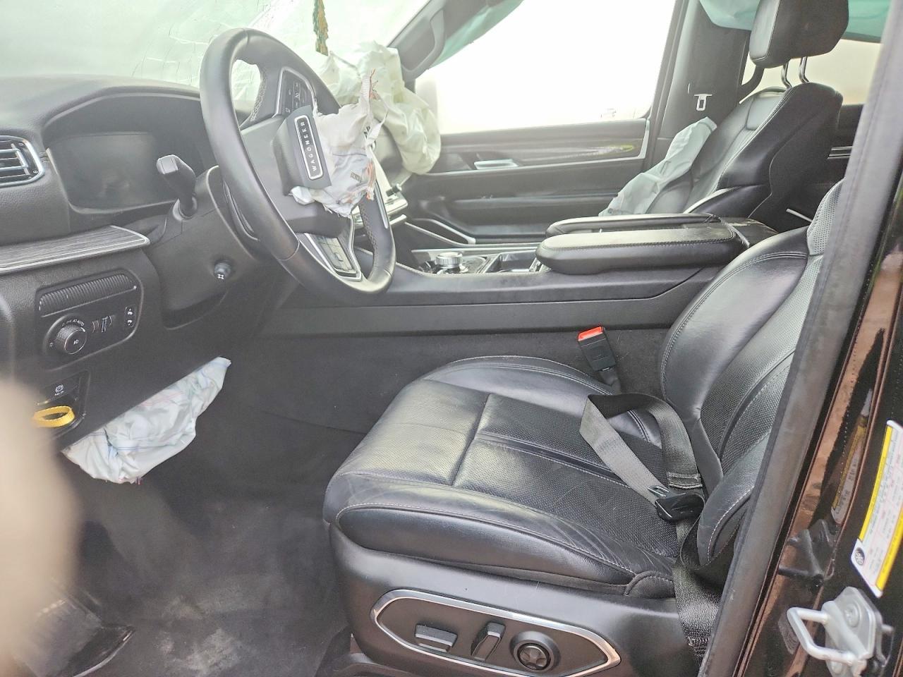 2022 JEEP Wagoneer