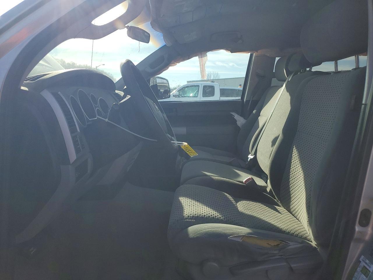 2008 TOYOTA TUNDRA