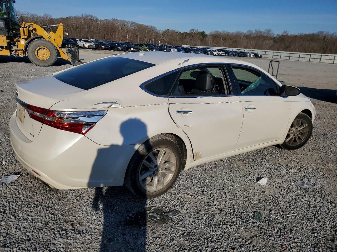 2015 TOYOTA Avalon