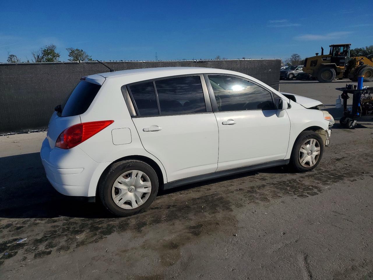 2012 NISSAN VERSA