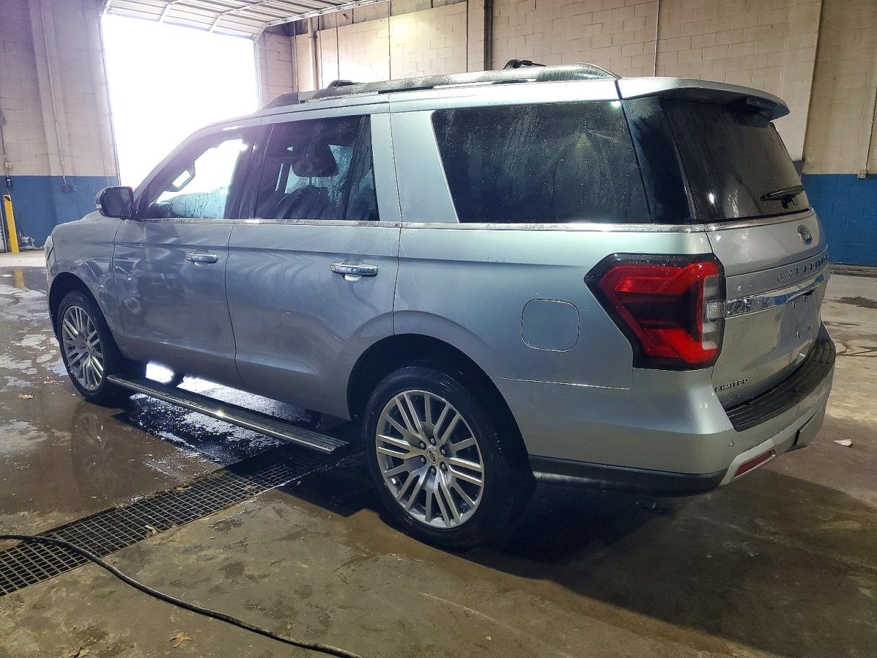 2024 FORD Expedition