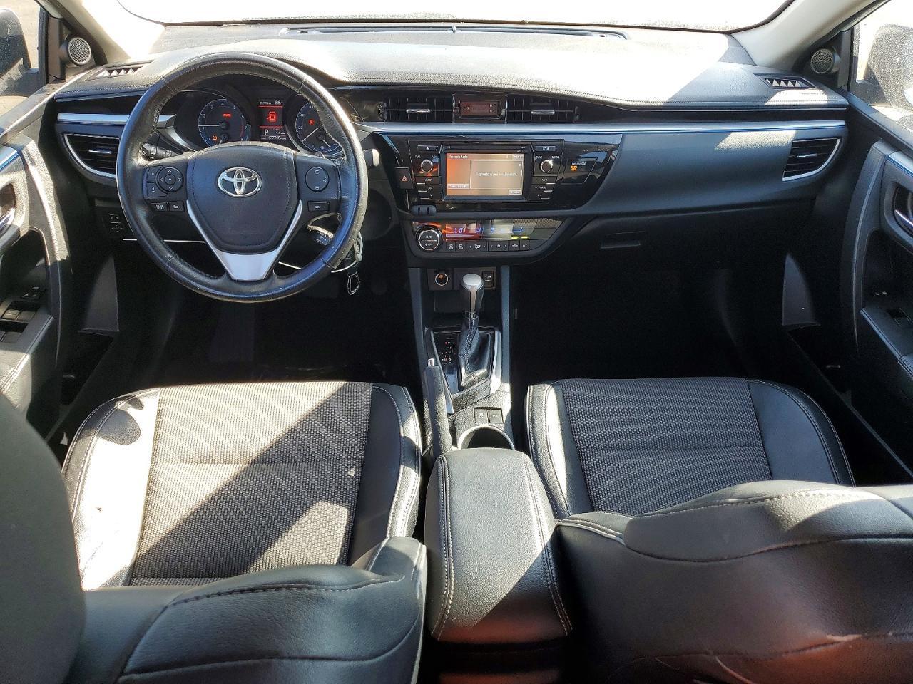 2016 TOYOTA COROLLA