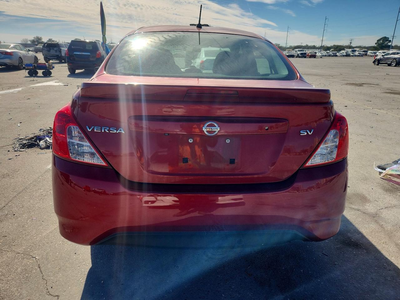 2019 NISSAN VERSA