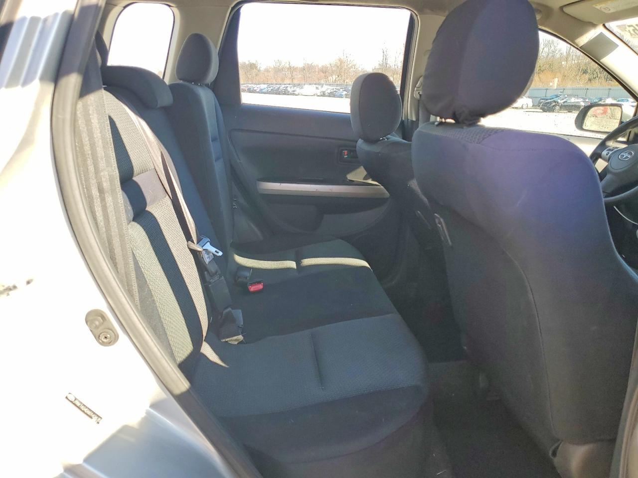 2006 TOYOTA SCION