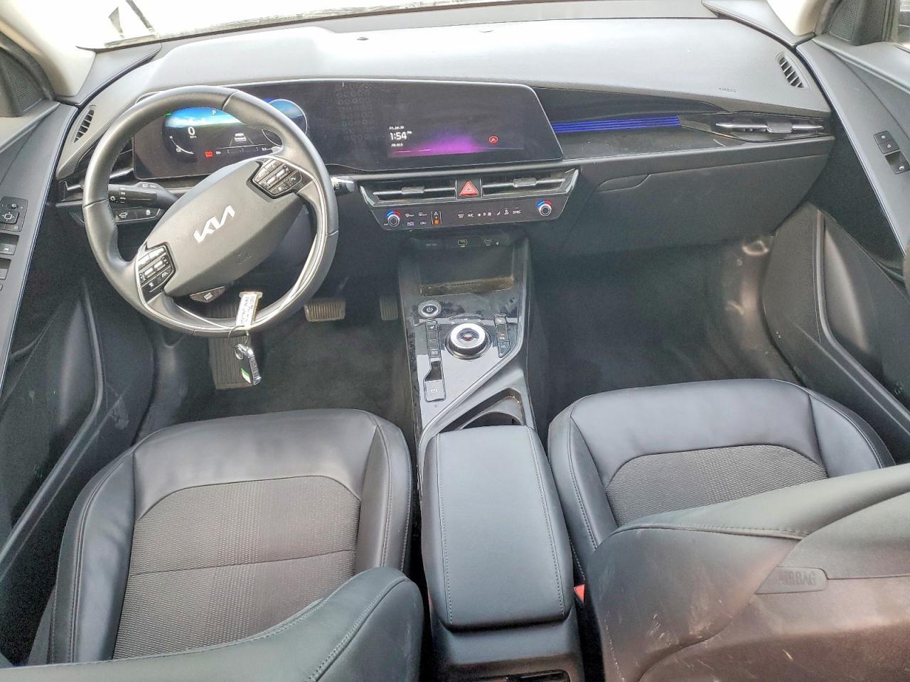 2023 KIA Niro