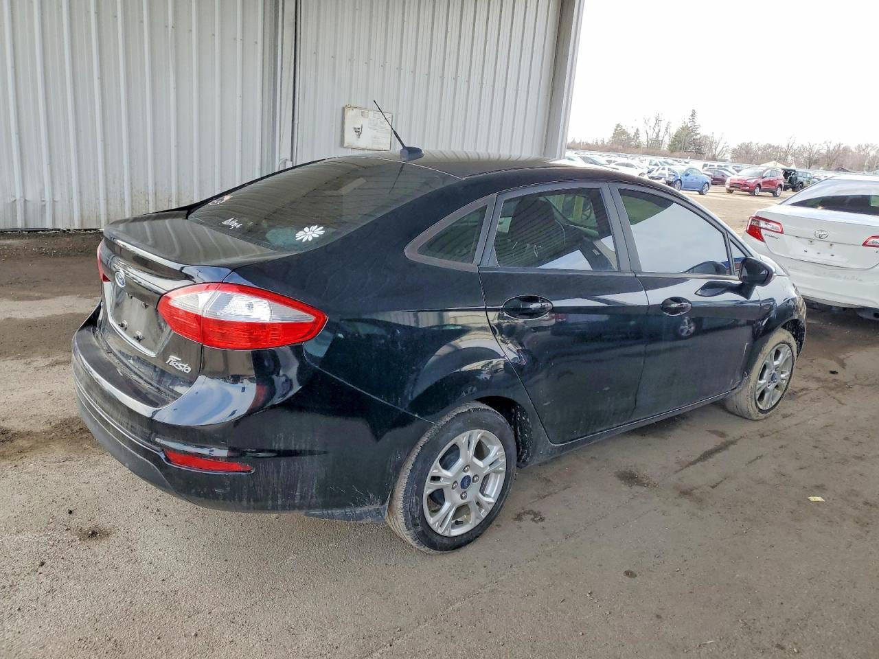 2016 FORD Fiesta