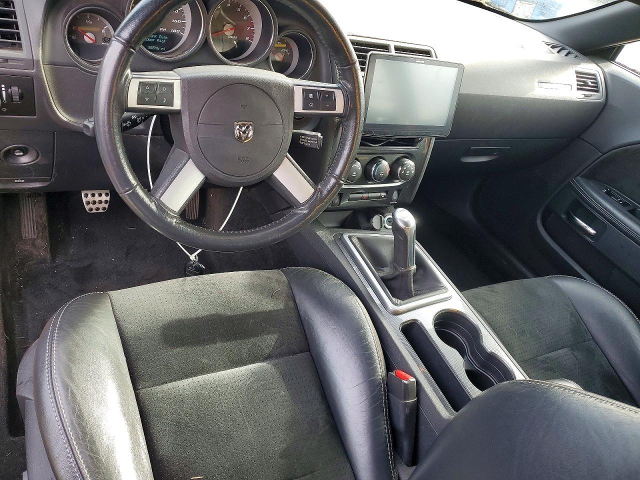 2010 DODGE Challenger