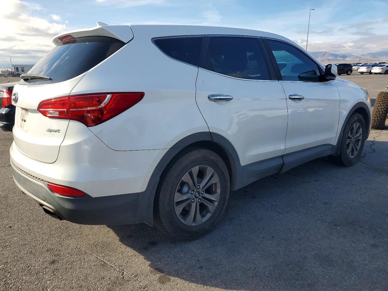 2016 HYUNDAI SANTA FE