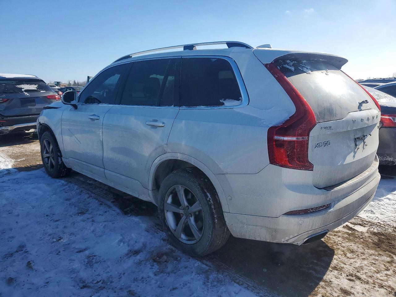 2017 VOLVO XC90
