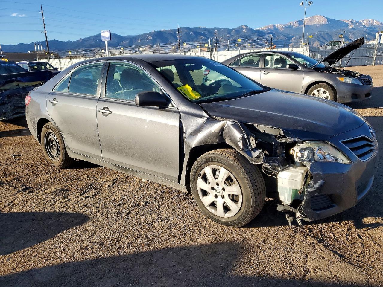 2011 TOYOTA CAMRY