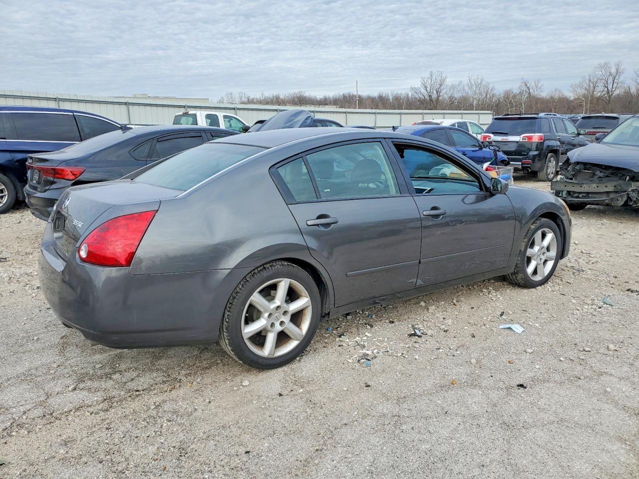 2006 NISSAN Maxima