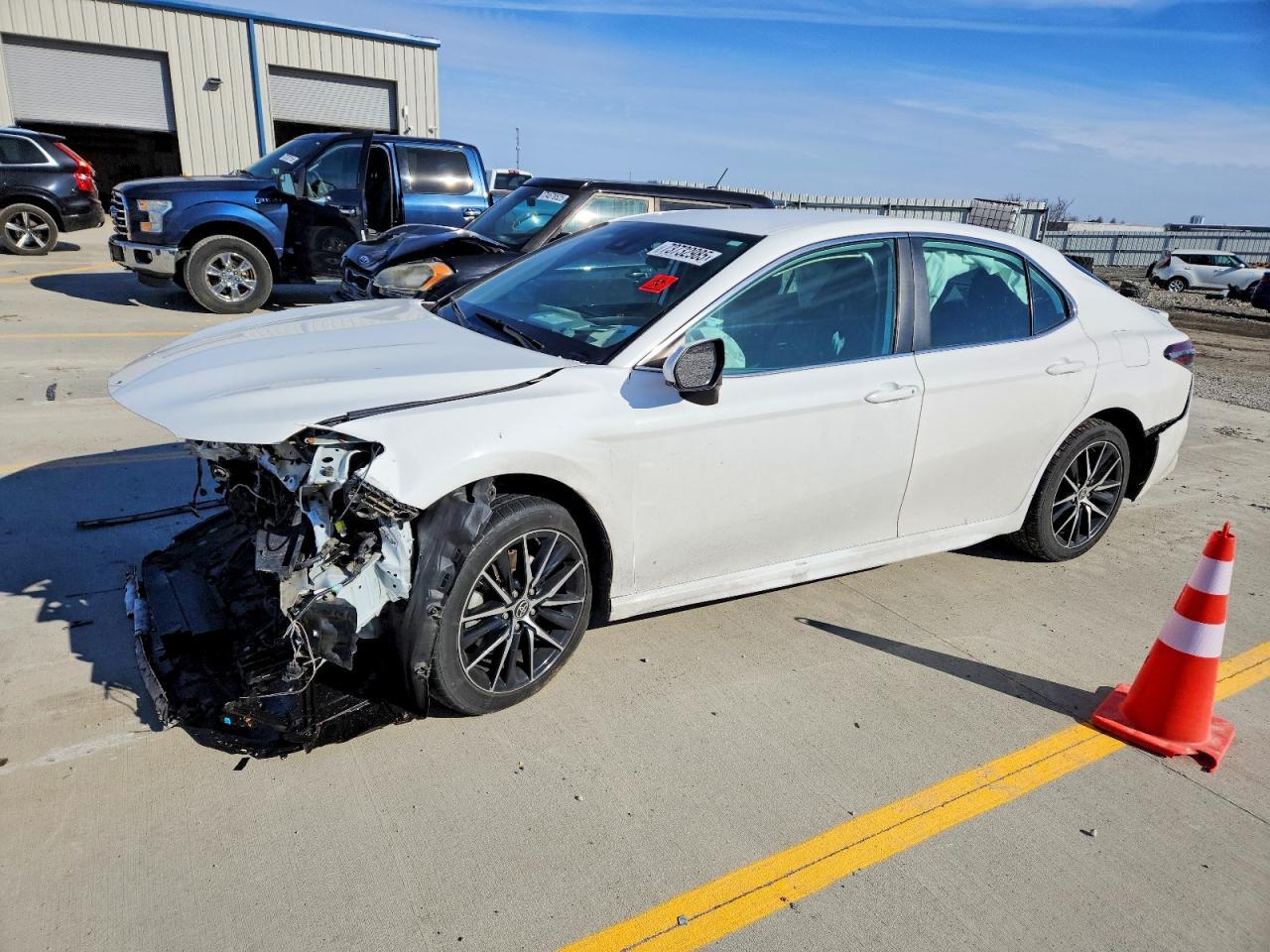 2021 TOYOTA CAMRY