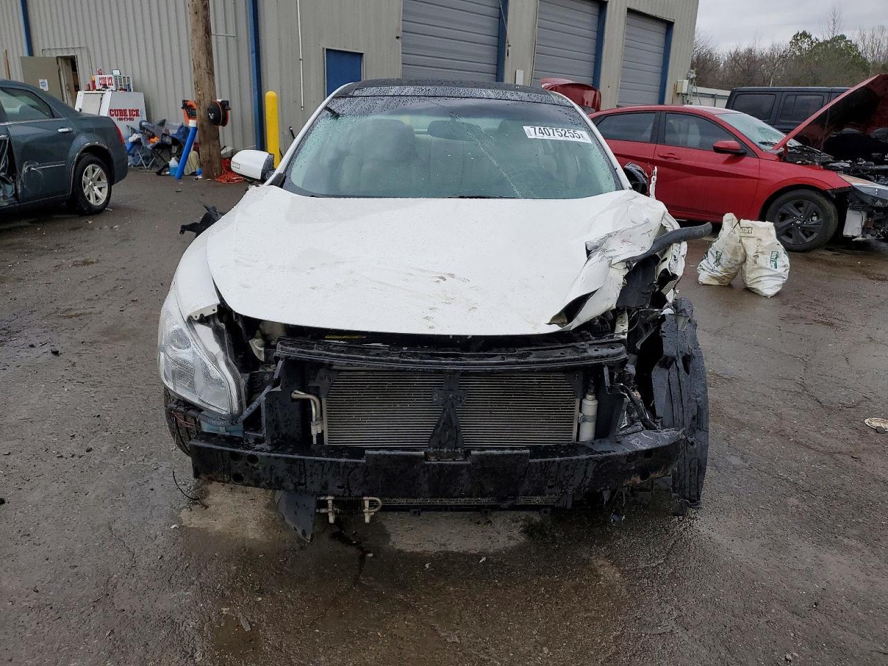 2012 NISSAN Maxima