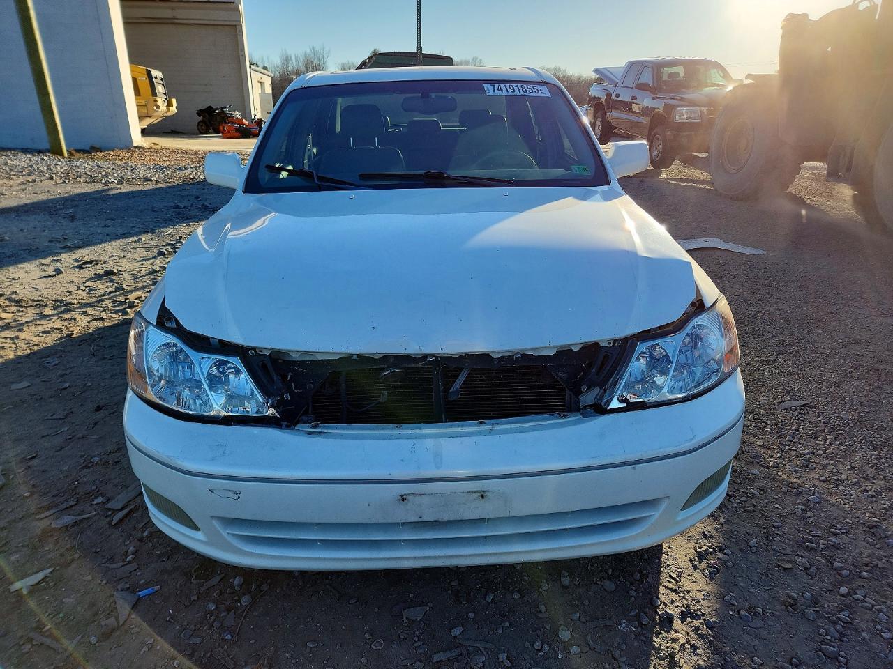 2001 TOYOTA Avalon