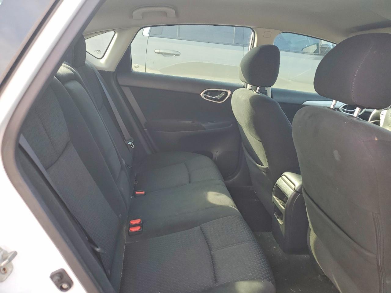 2015 NISSAN SENTRA
