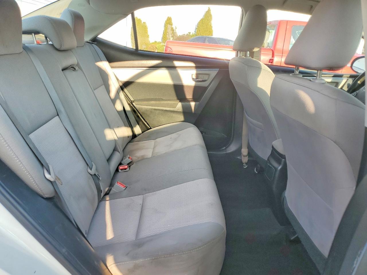 2015 TOYOTA COROLLA