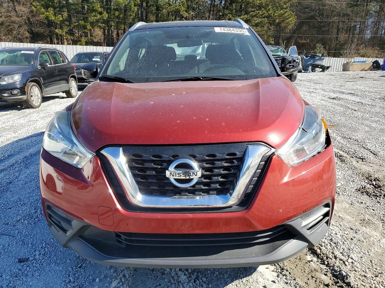 2019 NISSAN KICKS