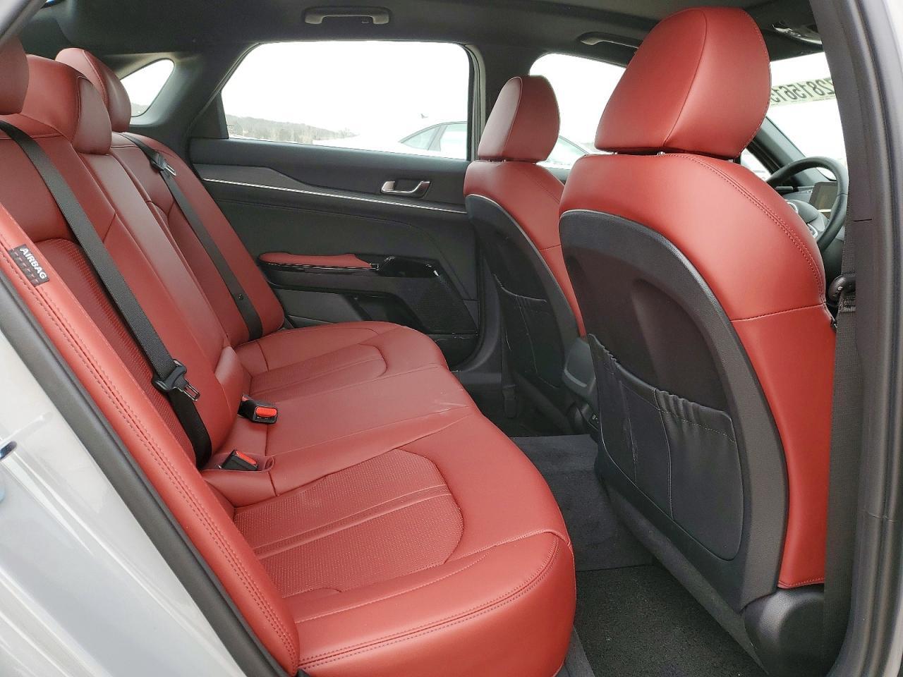 2025 KIA K5
