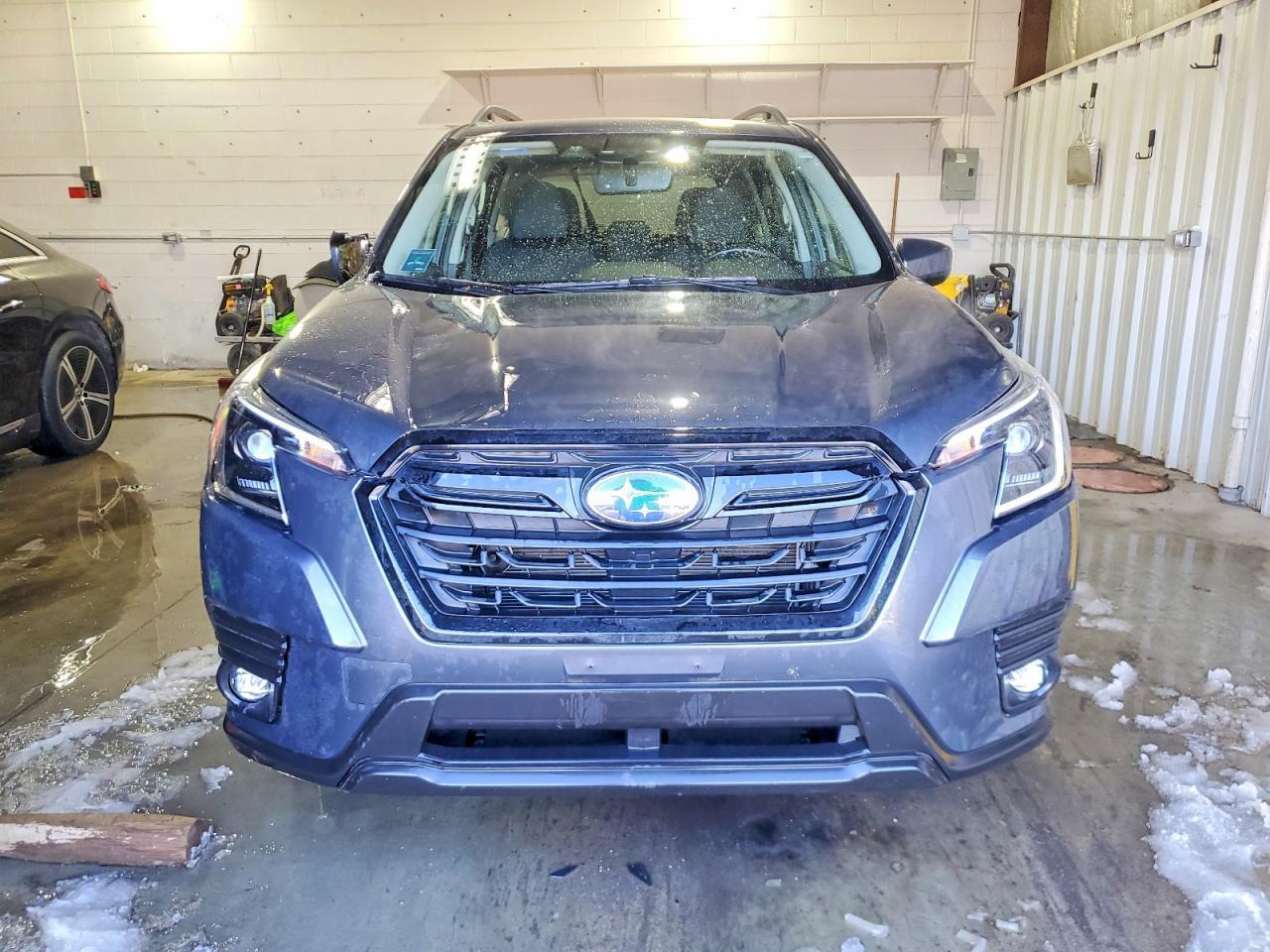2024 SUBARU FORESTER