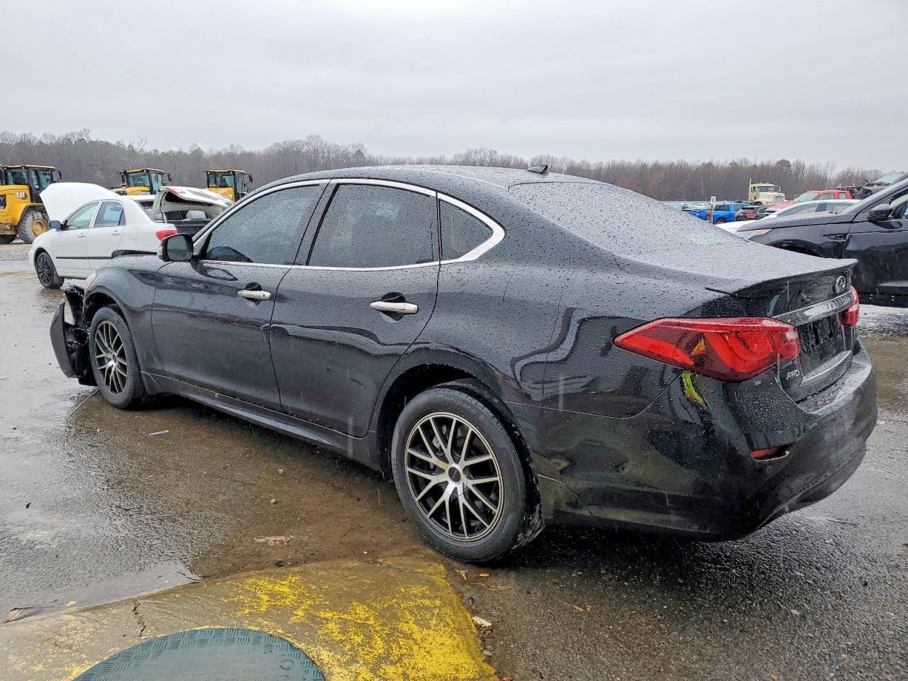 2017 INFINITI Q70