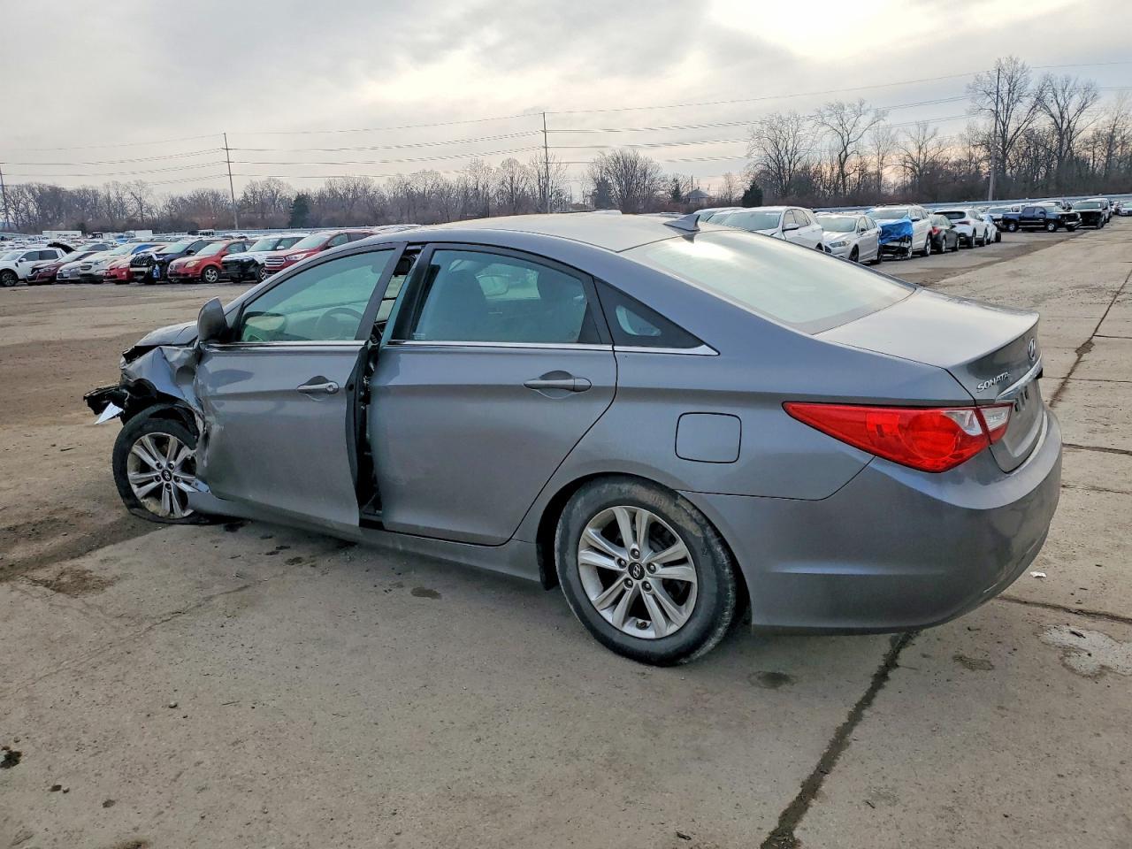 2013 HYUNDAI SONATA