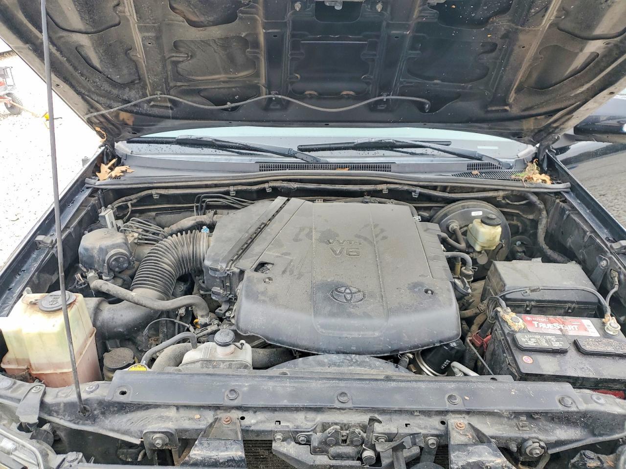 2015 TOYOTA TACOMA