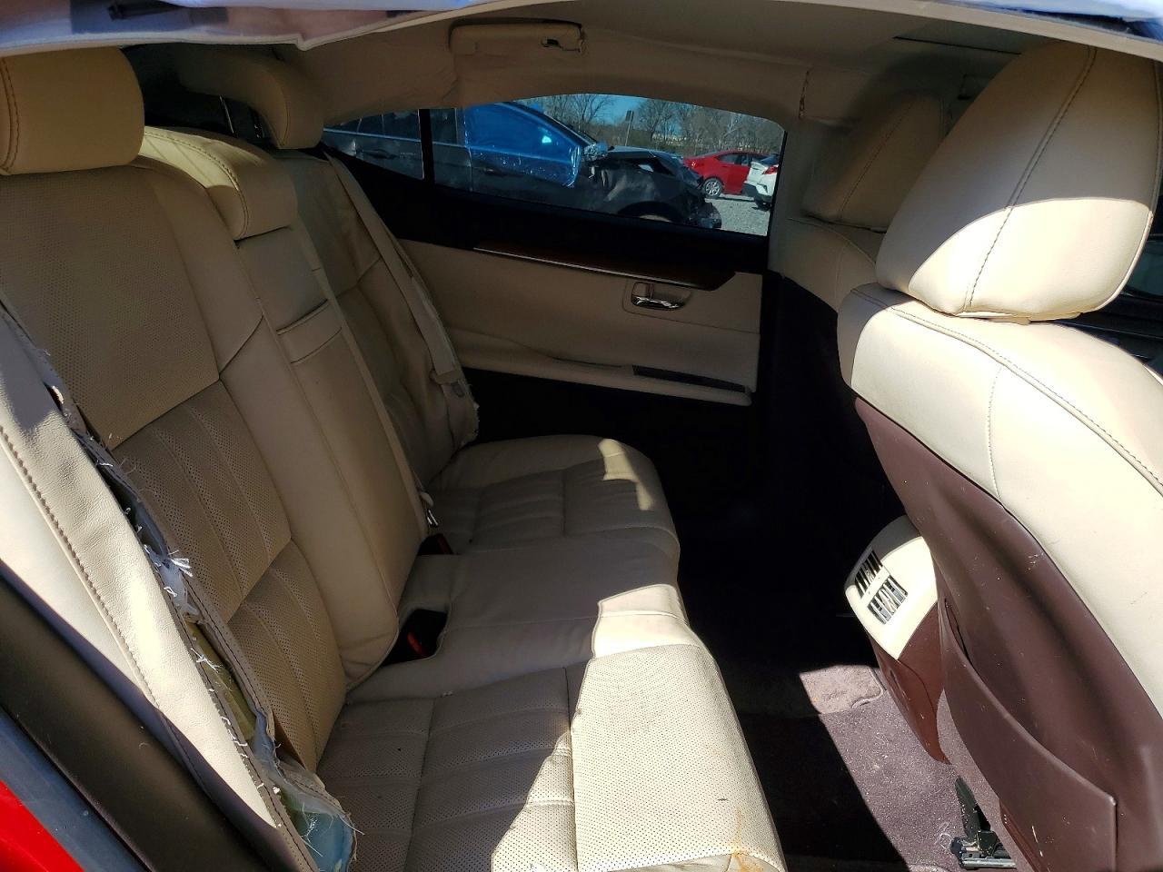 2016 LEXUS ES 300H