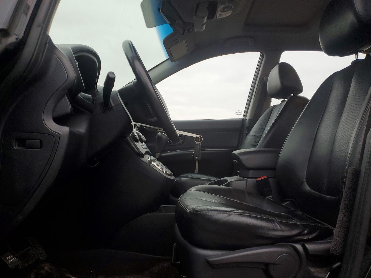 2012 KIA RONDO