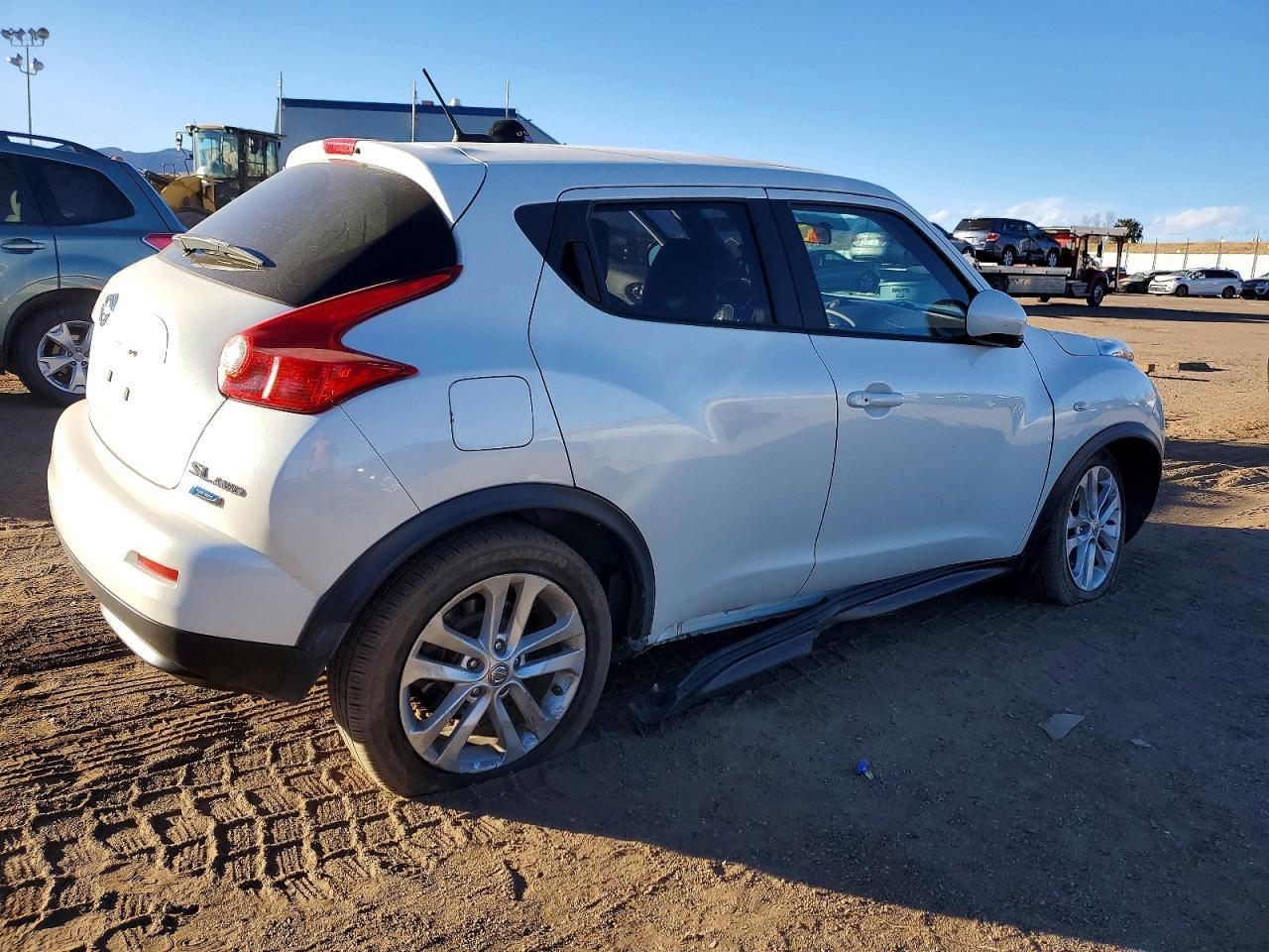 2014 NISSAN Juke