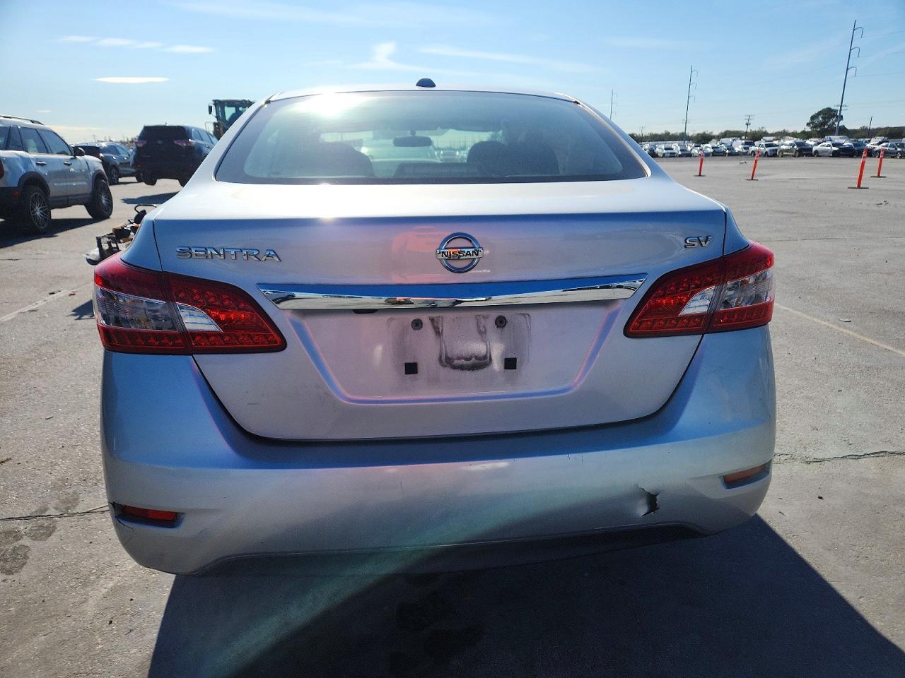 2015 NISSAN SENTRA