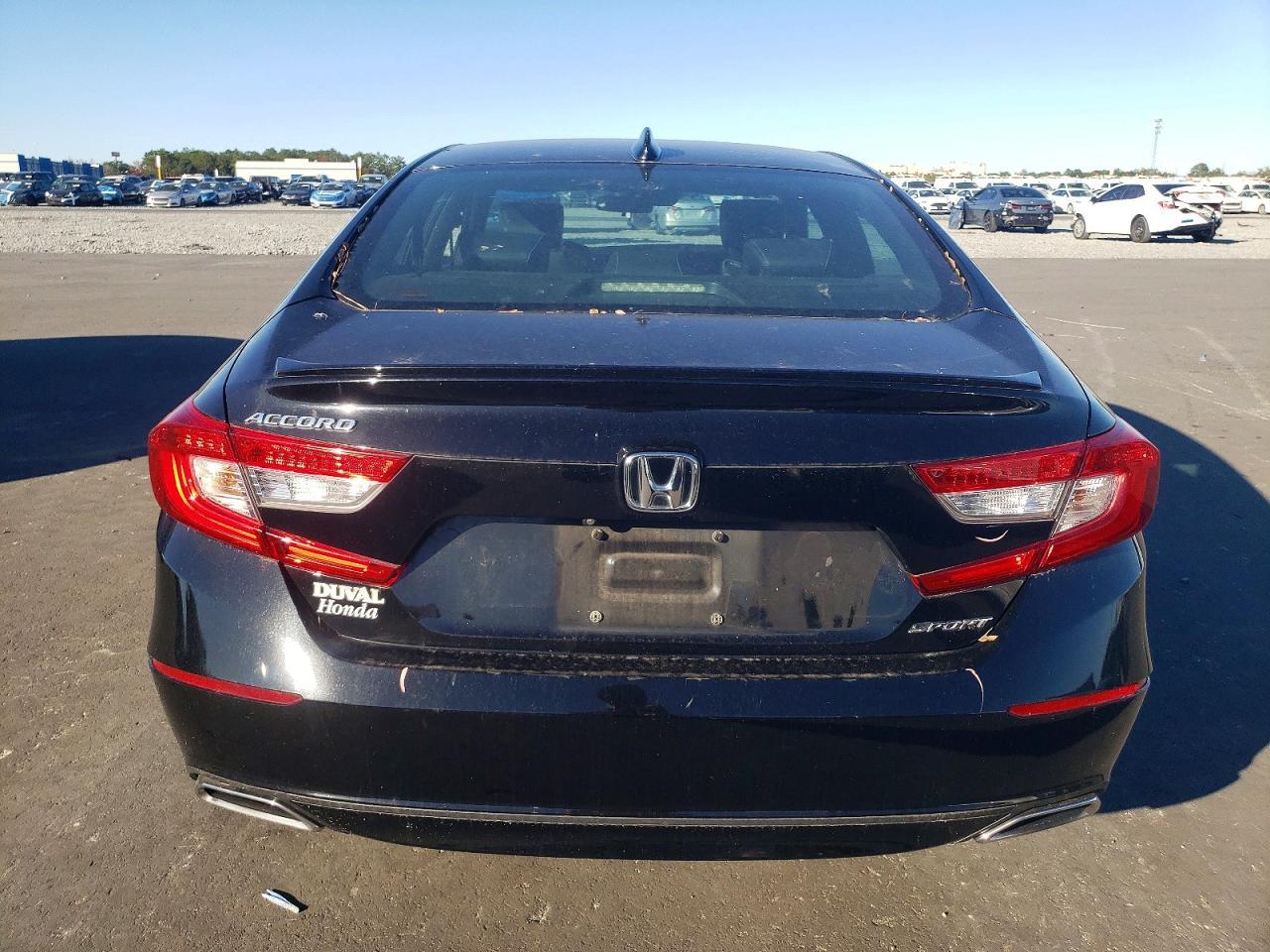 2018 HONDA ACCORD