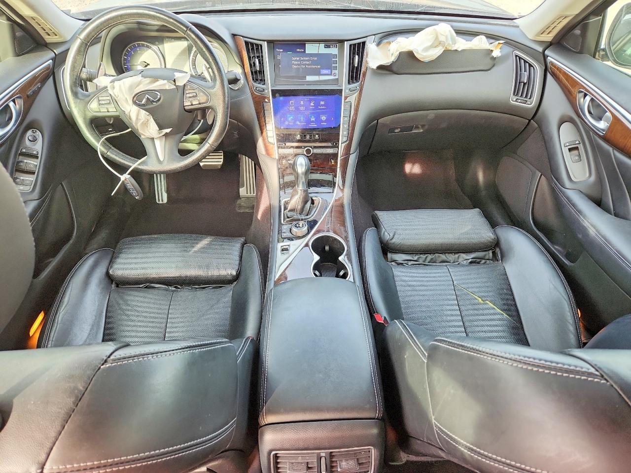 2015 INFINITI Q50