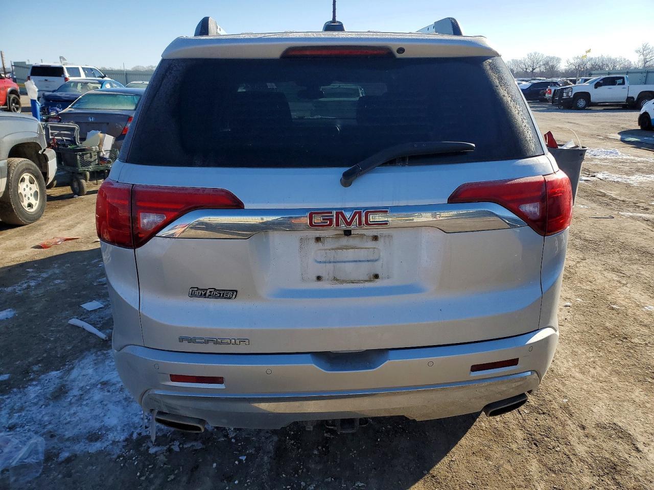 2017 GMC ACADIA