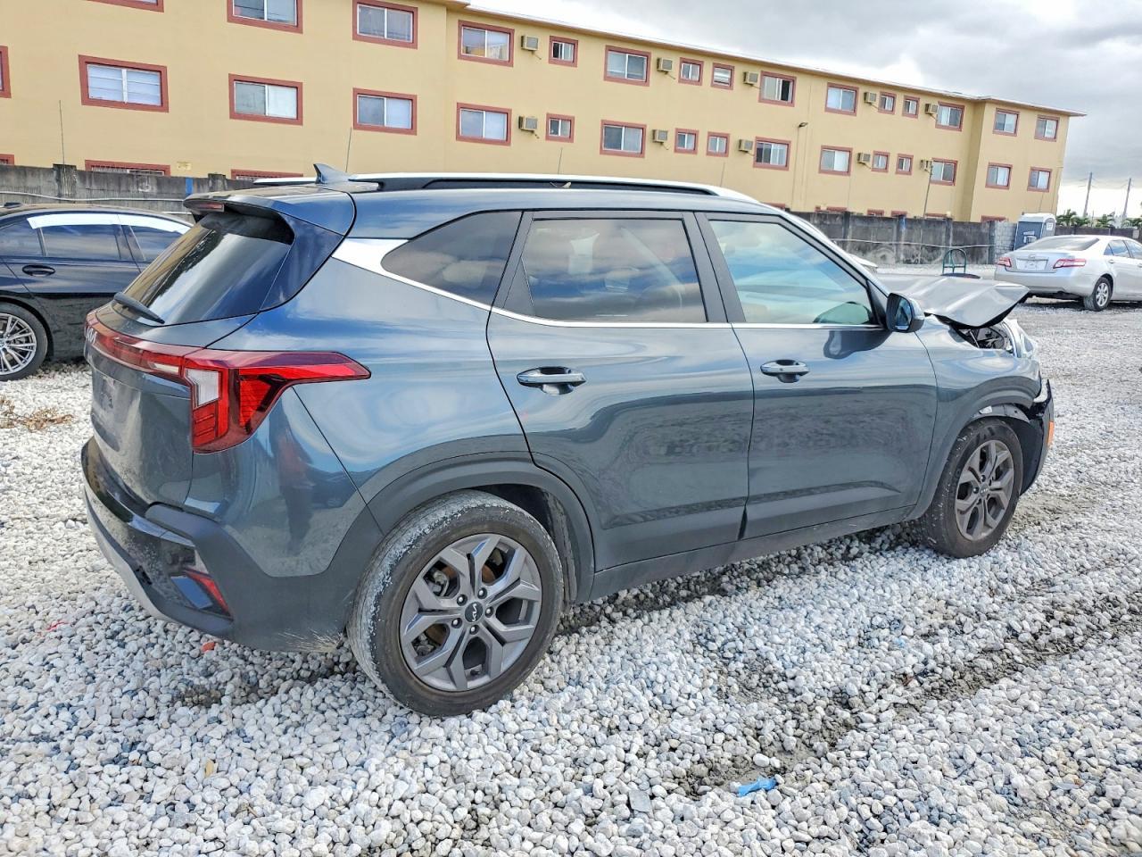 2024 KIA SELTOS