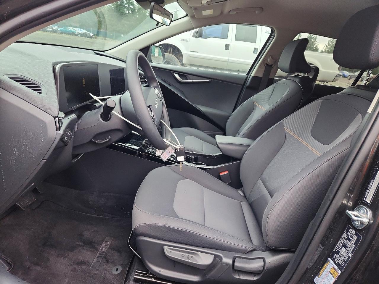 2025 KIA Niro