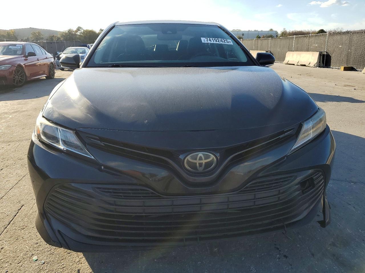 2018 TOYOTA CAMRY