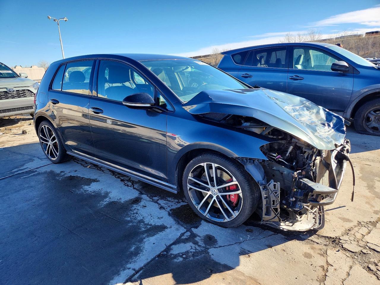 2017 VOLKSWAGEN GTI