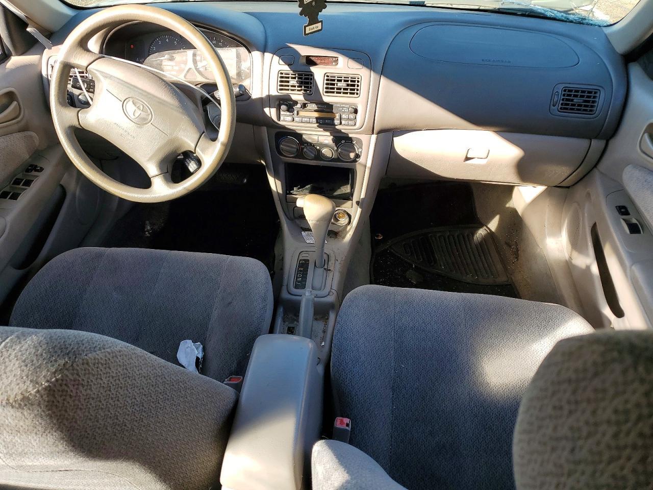 2002 TOYOTA COROLLA