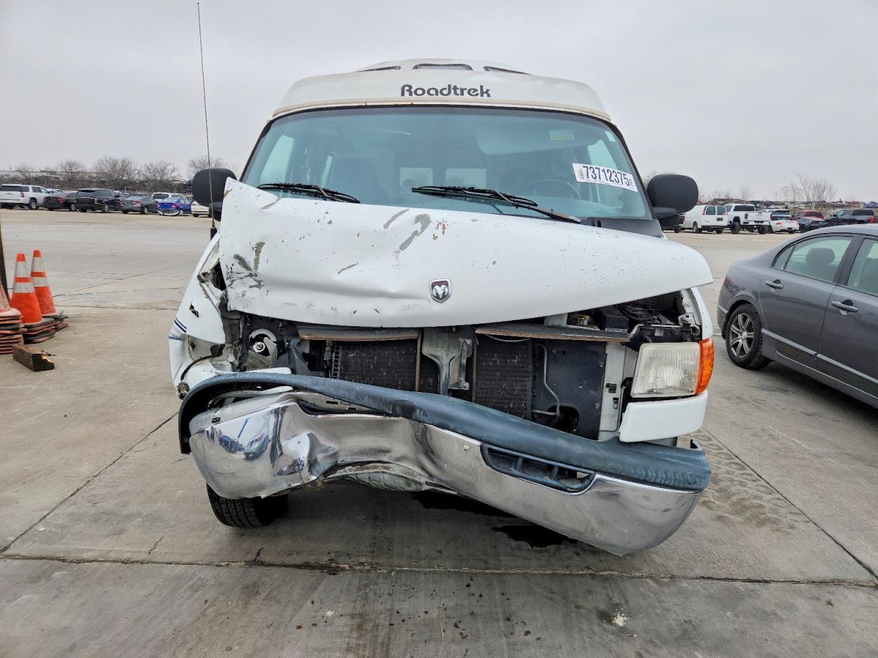 1998 DODGE RAM VAN