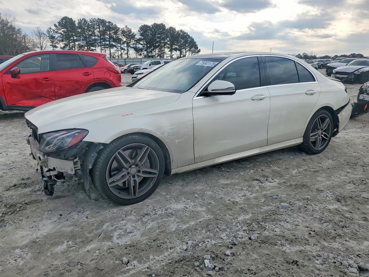 2017 MERCEDES-BENZ E-Class